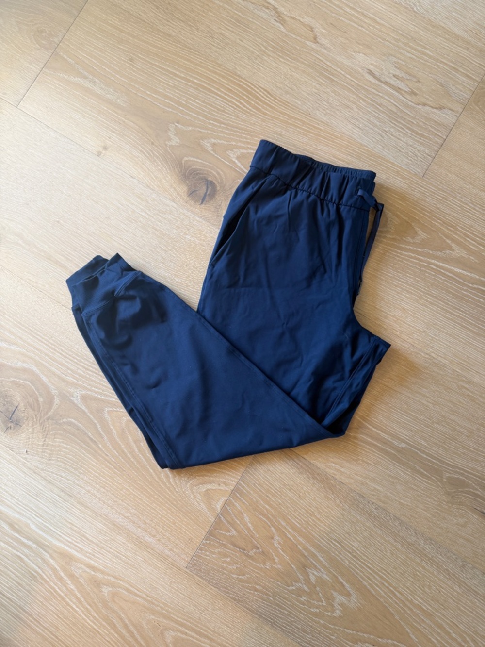 lululemon black athletic leggings size 10